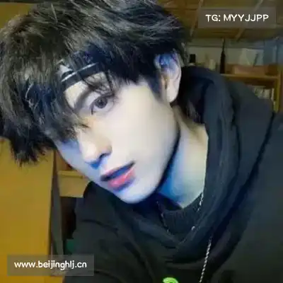 卓骅明